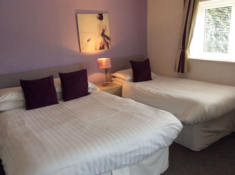 เดอะไพรออรี เบอร์ฟอร์ด เบด แอนด์ เบรกฟาสต์ Bed & Breakfast ภายนอก รูปภาพ